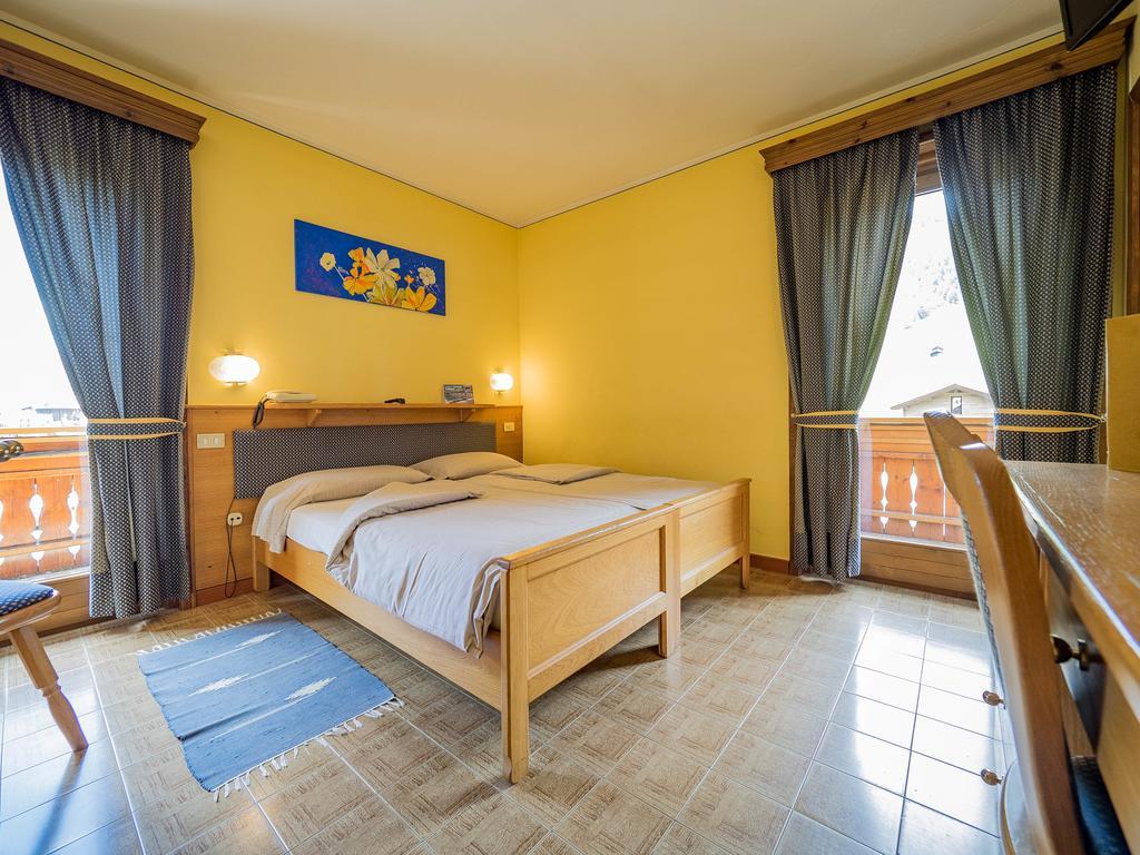 Hotel Baita Della Luna Λιβίνιο Εξωτερικό φωτογραφία