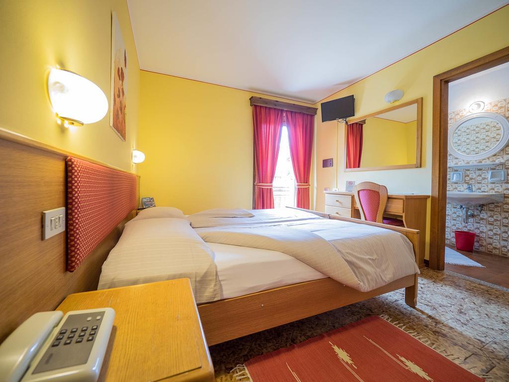 Hotel Baita Della Luna Λιβίνιο Εξωτερικό φωτογραφία